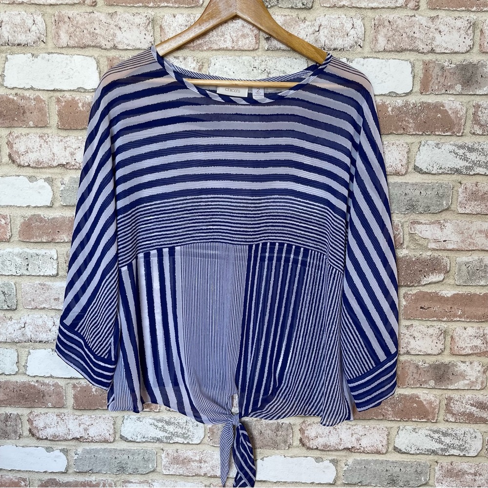 Chico’s Women’s Size 2 (L/12) Top Blue White Sheer 3/4 Sleeve Blouse Tie Fro…